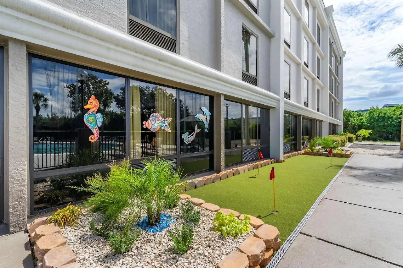 Comfort Inn & Suites St Pete - Clearwater International Airport 2*,  United States
