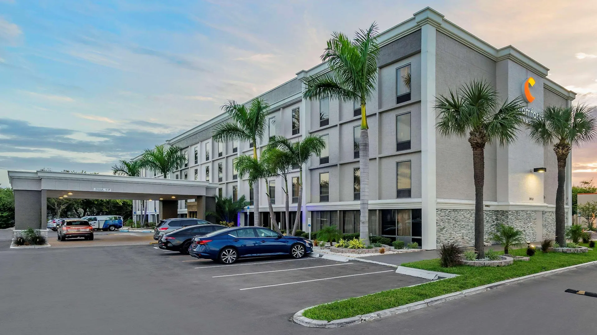** Hotel Comfort Inn & Suites St Pete - Clearwater International Airport United States
