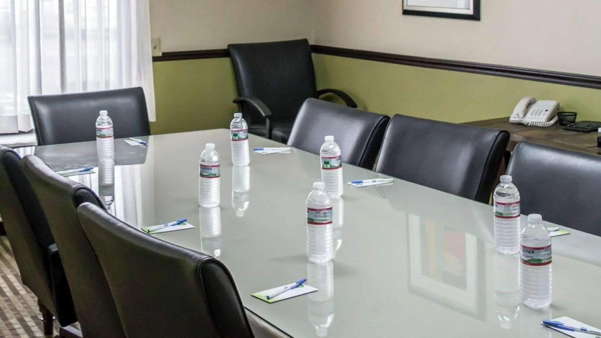 Comfort Inn & Suites St Pete - Clearwater International Airport